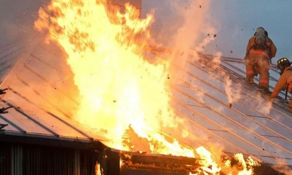 Τραγωδία στην Τσεχία: 11 νεκροί από πυρκαγιά σε πολυκατοικία (upd)